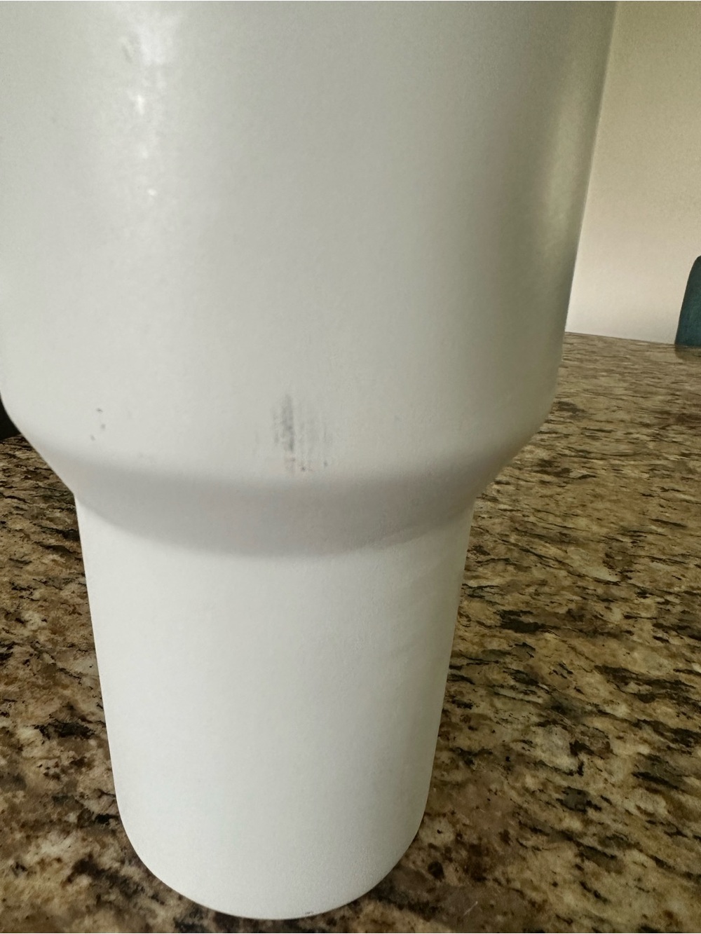 Stanley 40 oz Tumbler - Picture 5 of 8
